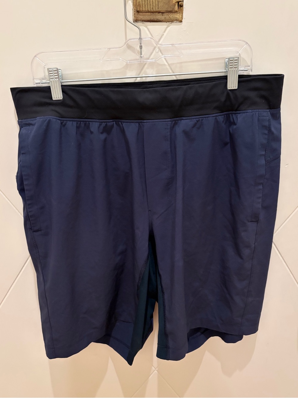 Men’s lululemon shorts